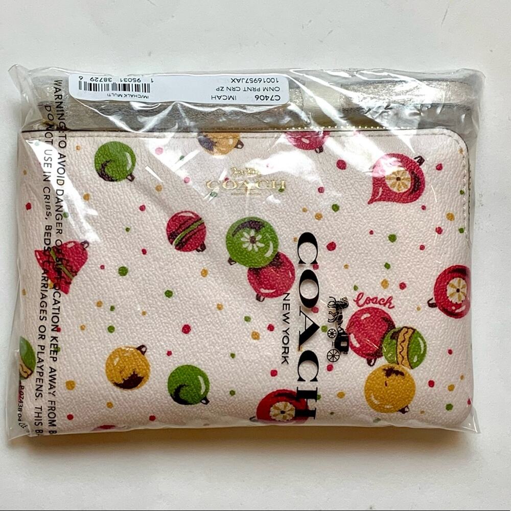 Corner Zip Wristlet With Ornament Print Printed coated canvas and smooth leather